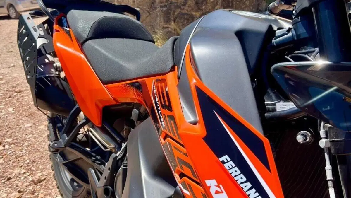 KTM 890 Adventure (2021)  (8)