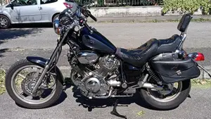 Yamaha   (2)