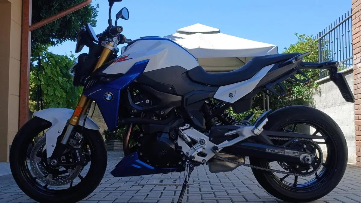Bmw F 900 R (2021 - 24)  (2)