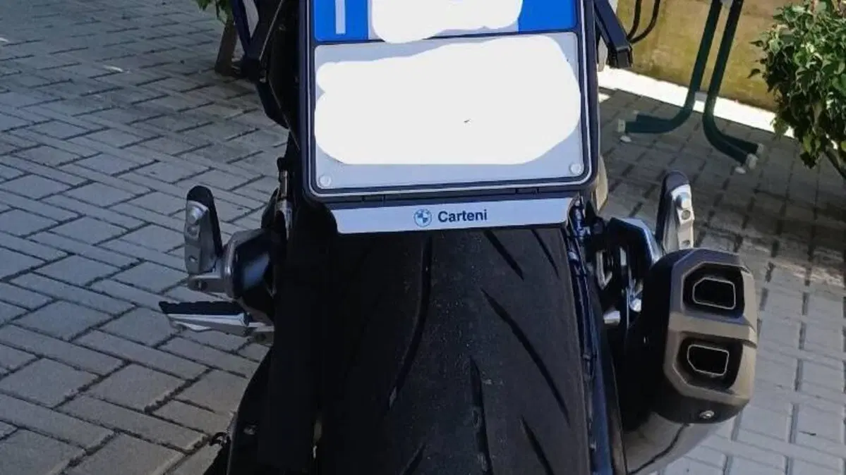 Bmw F 900 R (2021 - 24)  (4)