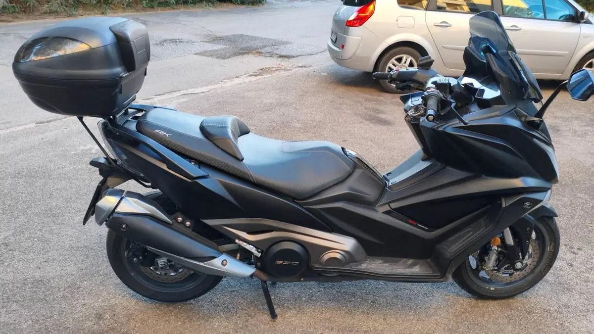 Kymco AK 550 (2017 - 19)  (3)