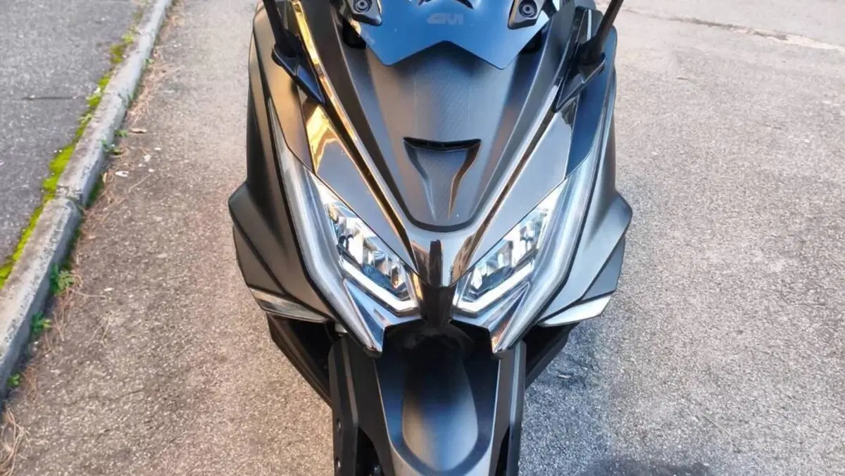 Kymco AK 550 (2017 - 19)  (5)