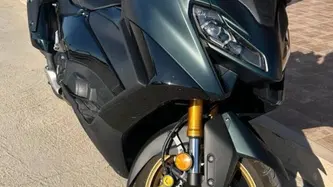 Yamaha T-Max 560 Tech Max (2022 - 24) usata