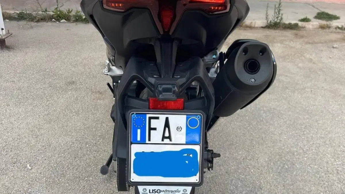 Yamaha T-Max 560 Tech Max (2022 - 24)  (5)