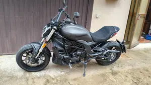 Benelli 502 C (2021 - 25)  (2)