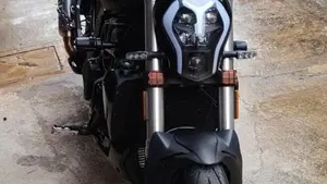 Benelli 502 C (2021 - 25)  (5)