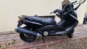 Yamaha T-Max 500 (2004 - 07)  (3)
