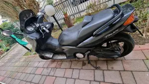 Yamaha T-Max 500 (2004 - 07)  (6)