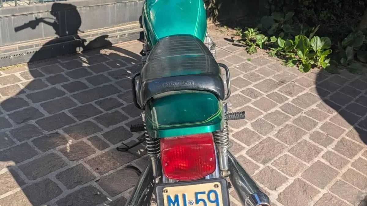 Kawasaki   (4)
