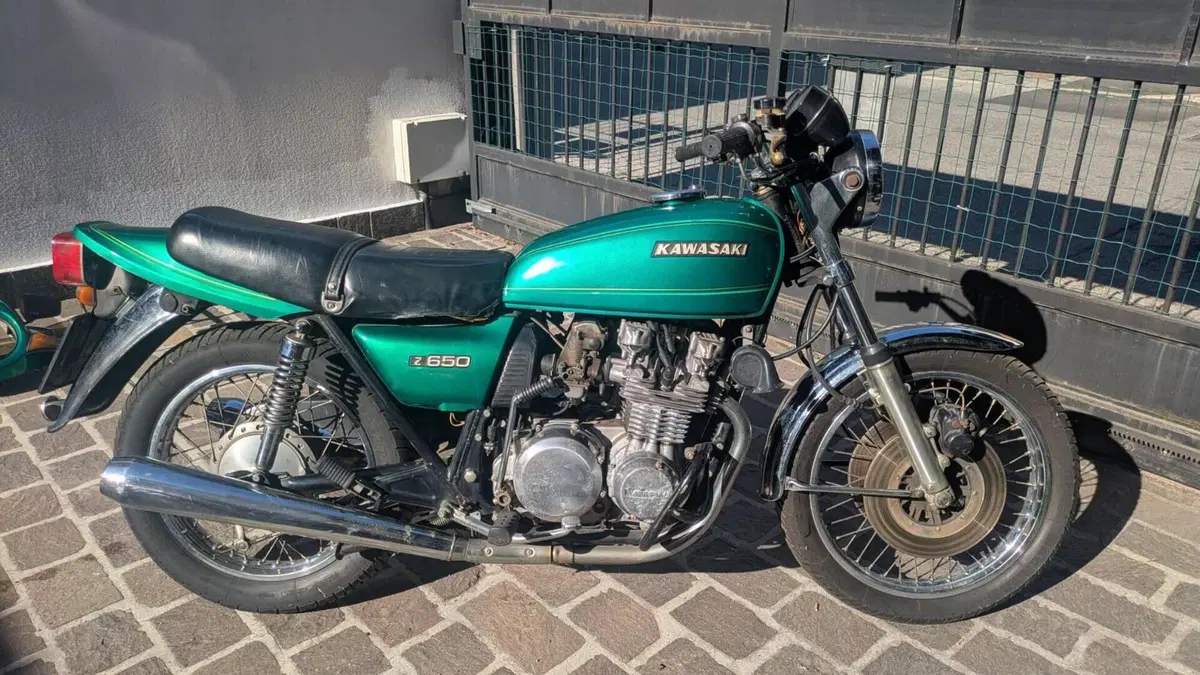Kawasaki   (5)