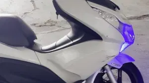 Honda PCX 125 (2014 - 16)  (2)