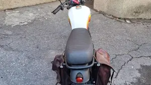 Brixton Motorcycles SK8 Limited Edition 125 (2021)  (4)