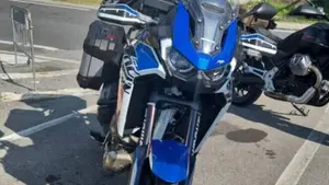 Honda Africa Twin CRF 1100L Urban (2022 - 23)  (2)