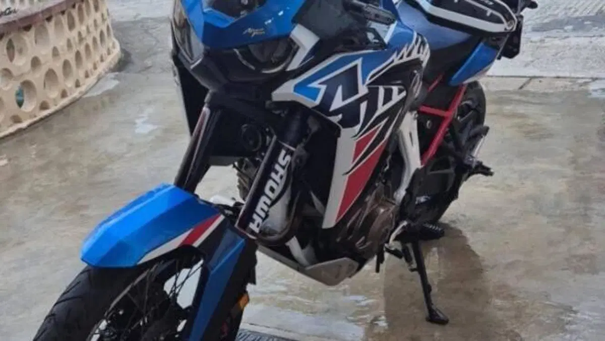 Honda Africa Twin CRF 1100L Urban (2022 - 23)  (4)
