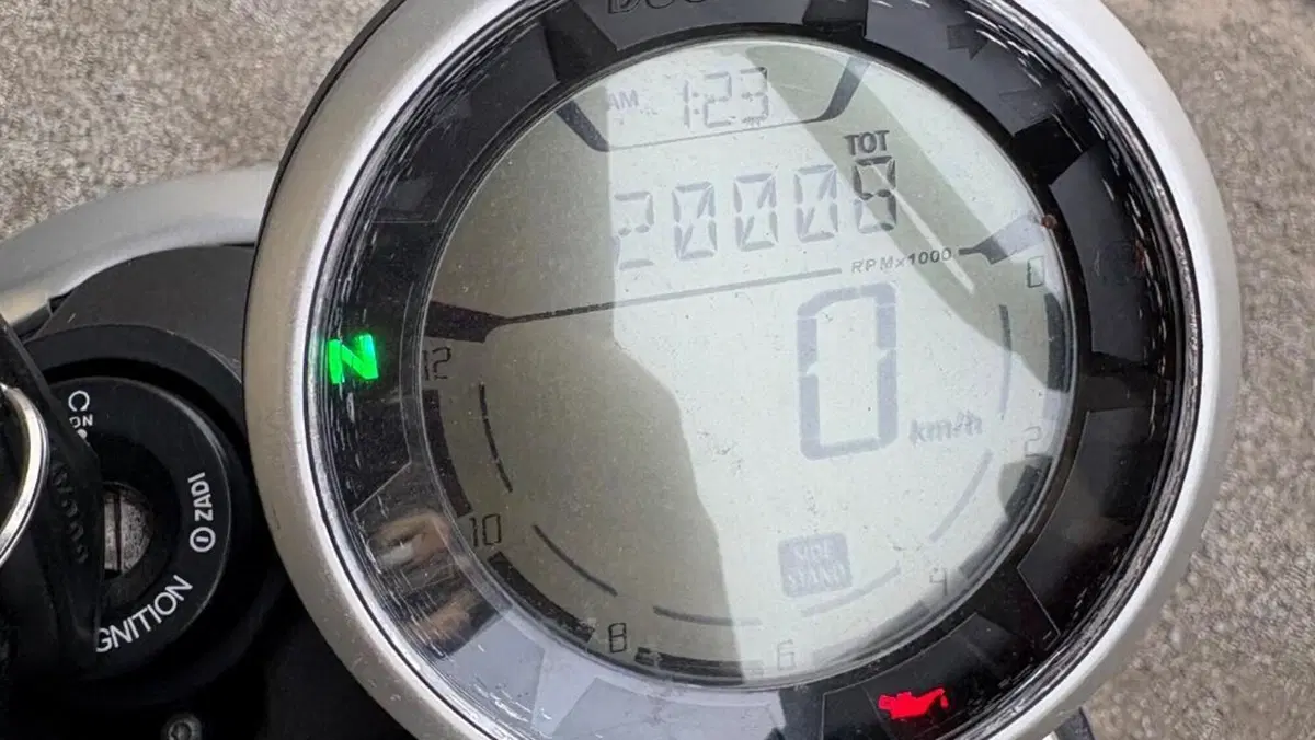 Ducati Scrambler 800 Classic (2015 - 16)  (6)