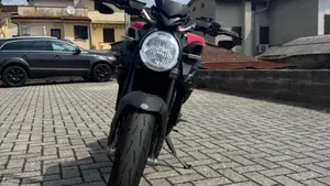 MV Agusta Brutale 800 Rosso (2021 - 23)  (3)