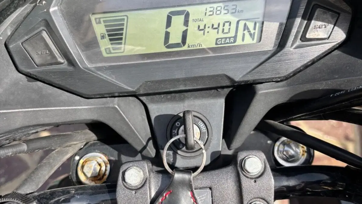 Honda CB 125 F (2021 - 25)  (4)