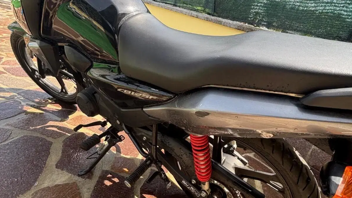 Honda CB 125 F (2021 - 25)  (5)