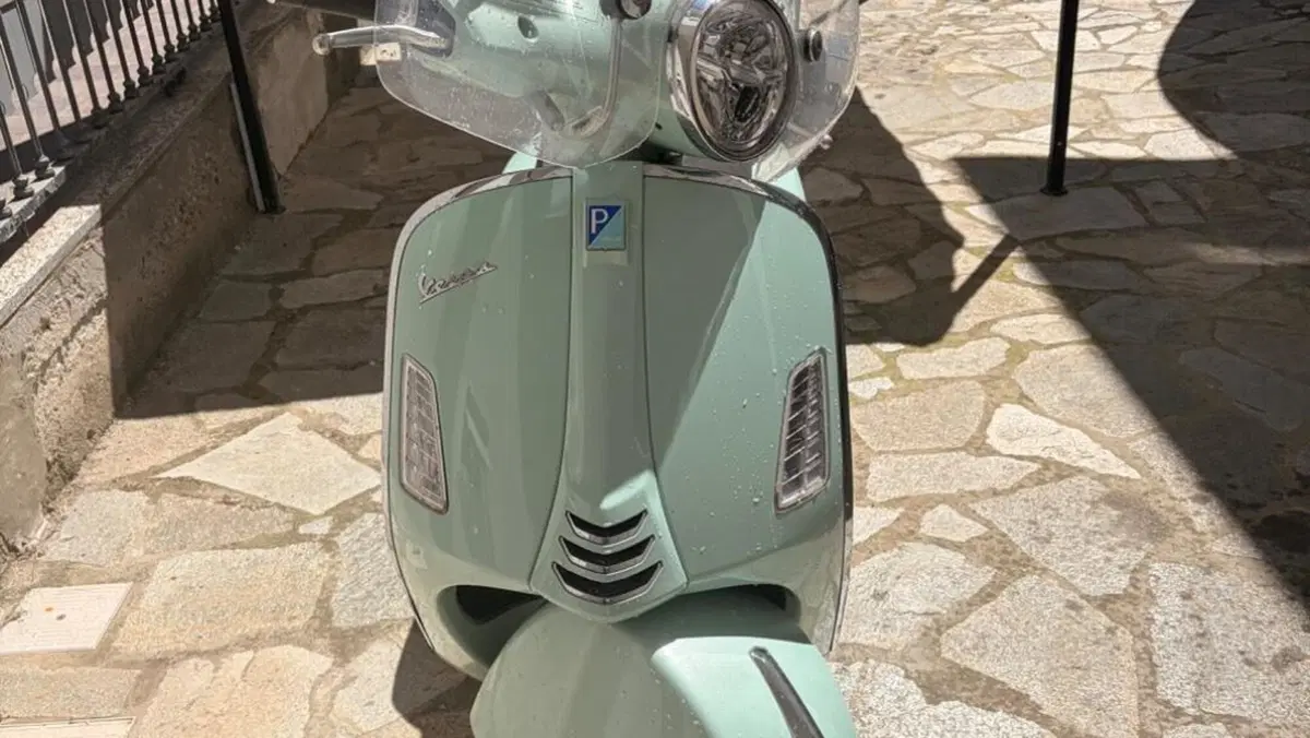 Vespa GTS 125 (2021 - 24) 