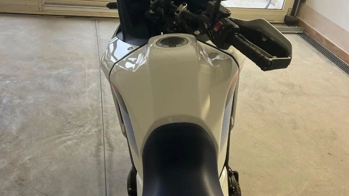 Honda Transalp XL750 (2023 - 24)  (2)