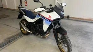 Honda Transalp XL750 (2023 - 24)  (9)