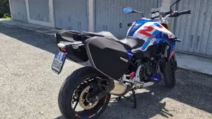 Bmw F 900 R (2021 - 24)  (10)