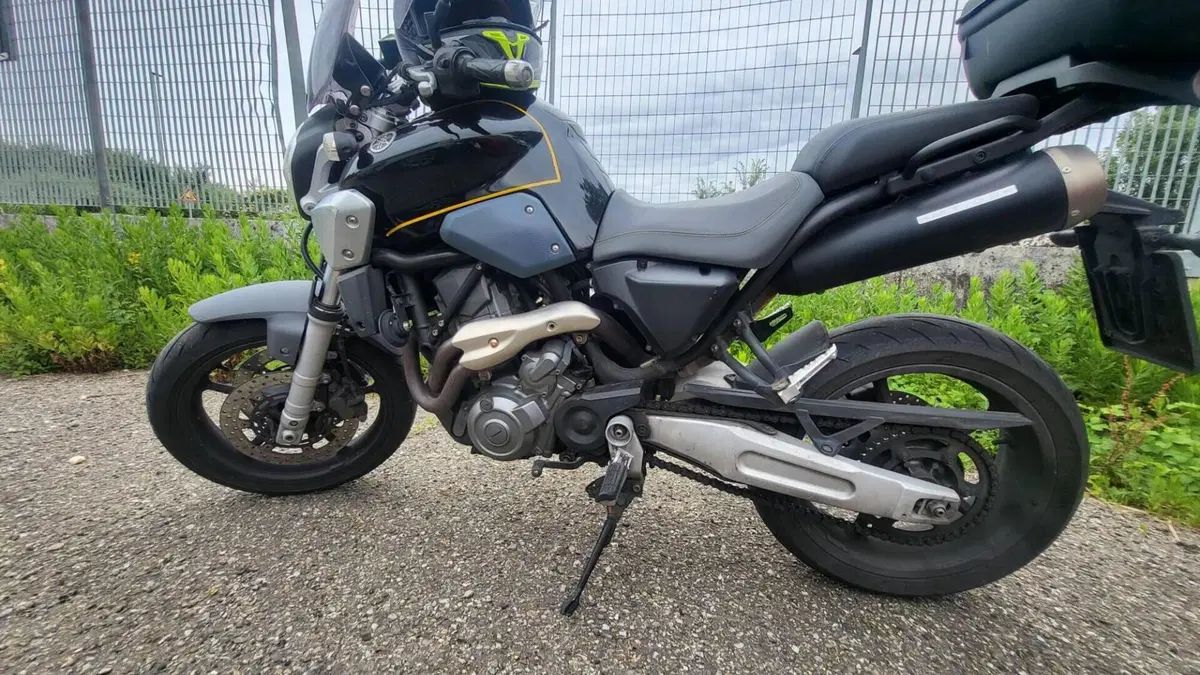 Yamaha MT-03 (2006 - 14)  (2)