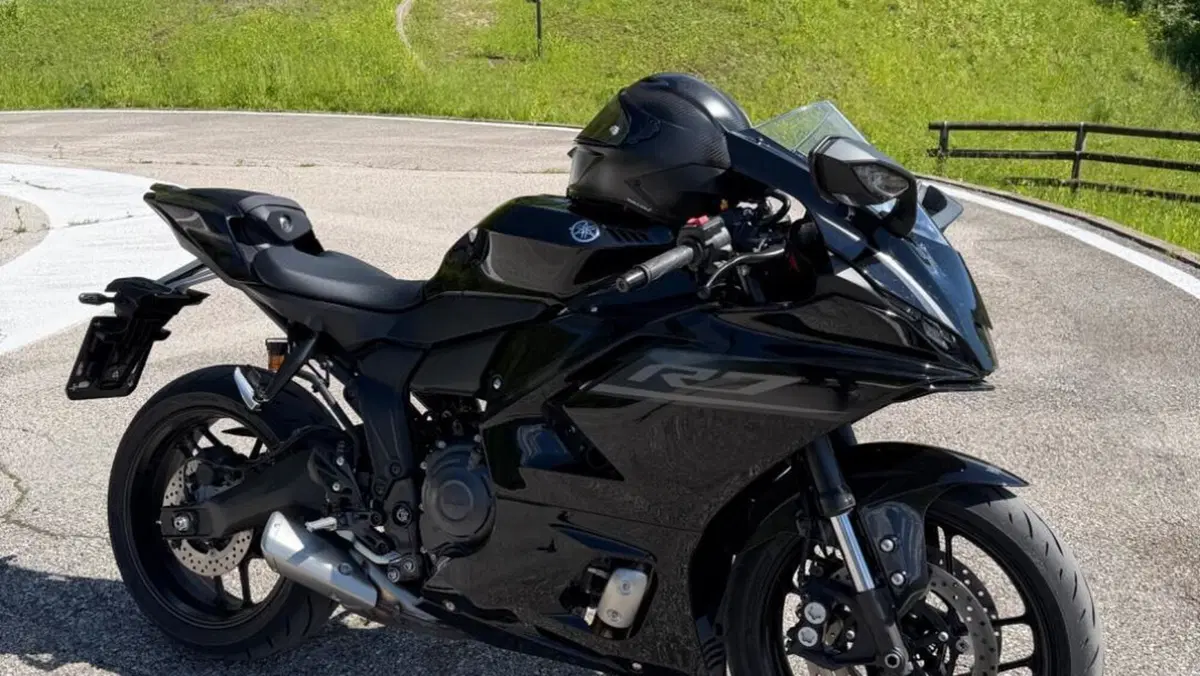Yamaha YZF R7 (2026)  (3)