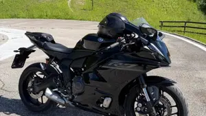 Yamaha YZF R7 (2026)  (3)