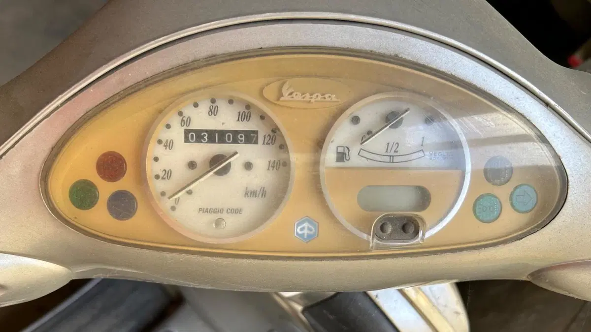 Vespa 150 ET4 (1999 - 01)  (3)
