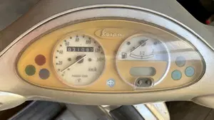 Vespa 150 ET4 (1999 - 01)  (3)