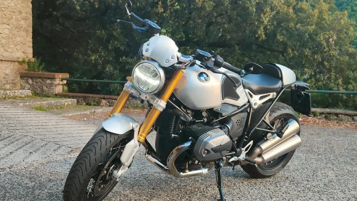 Bmw R nineT (2021 - 24)  (2)