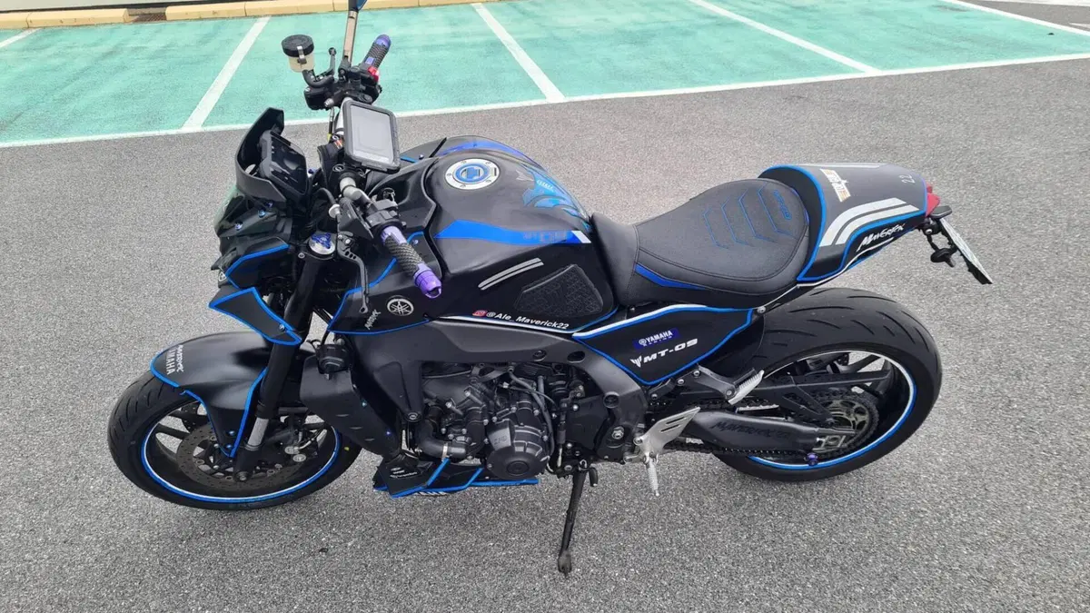 Yamaha MT-09 (2021 - 23)  (6)