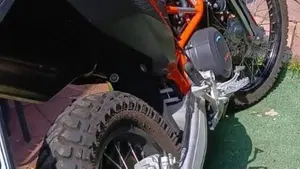 KTM 690 Enduro R (2022 - 25)  (2)
