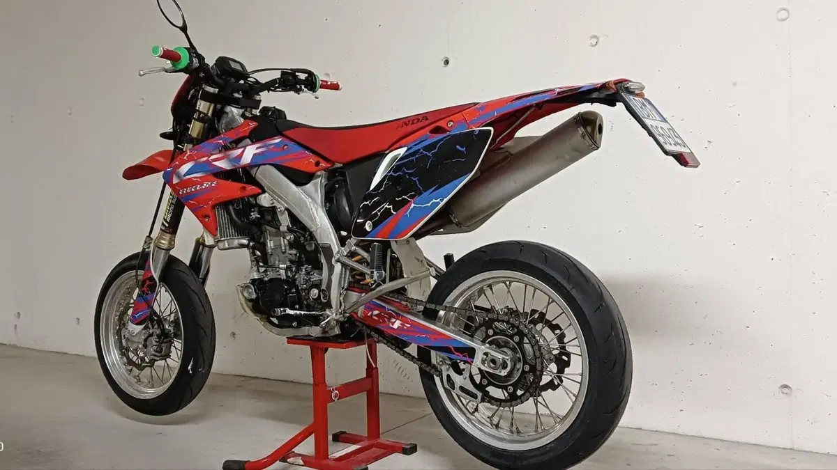 Honda CRF 450R (2008)  (6)