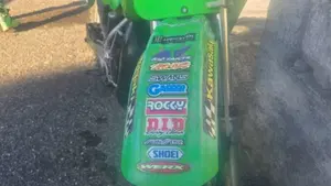 Kawasaki   (2)