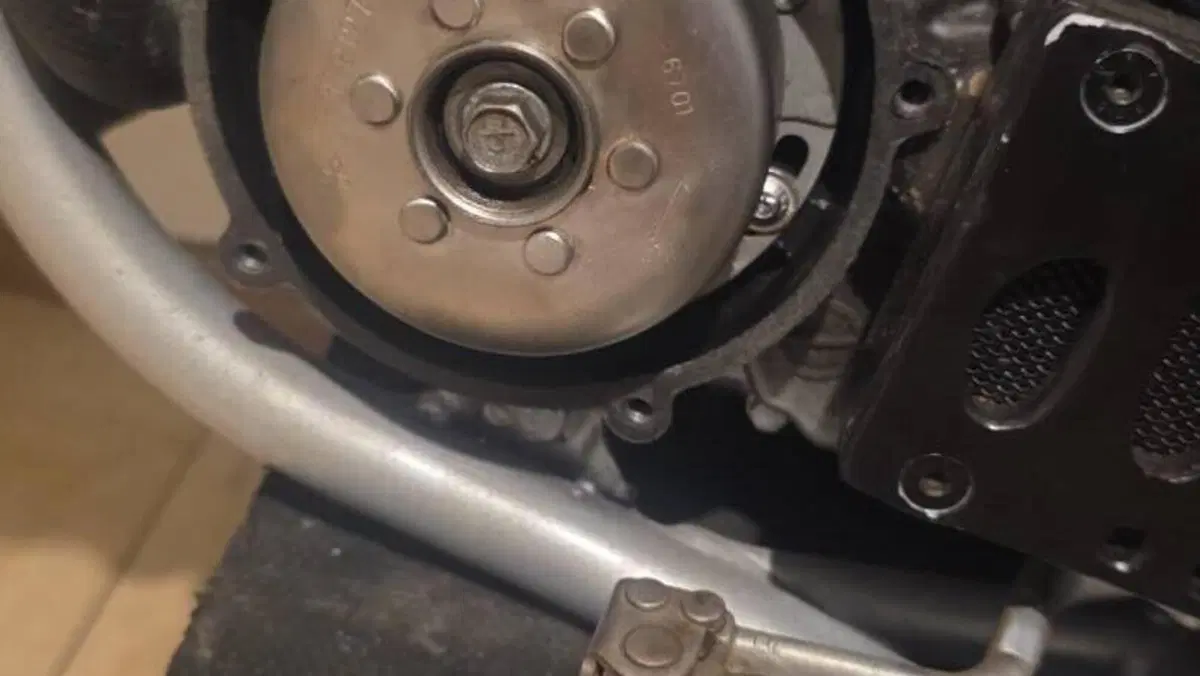Kawasaki   (8)
