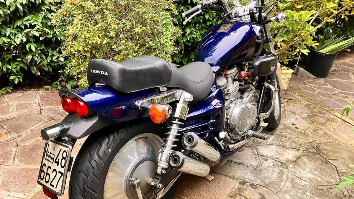 Honda   (8)