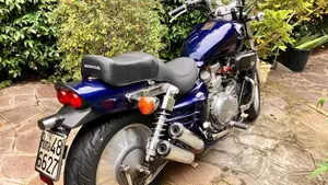 Honda   (8)