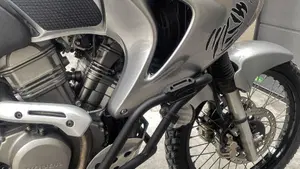 Honda Transalp XL 650V (2005 - 06)  (2)