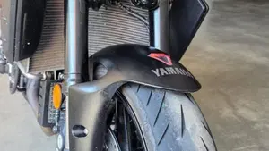 Yamaha MT-10 (2022 - 26)  (6)