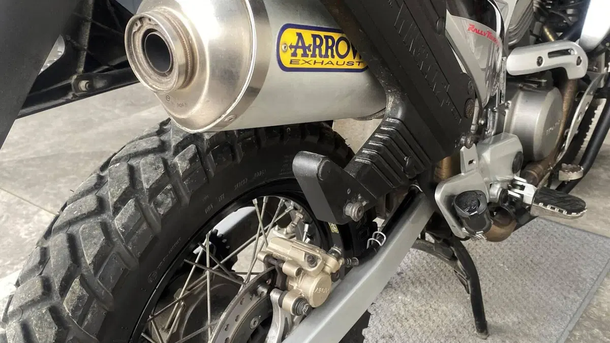 Honda Transalp XL 650V (2005 - 06)  (7)