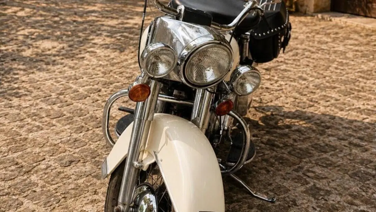 Harley-Davidson   (4)