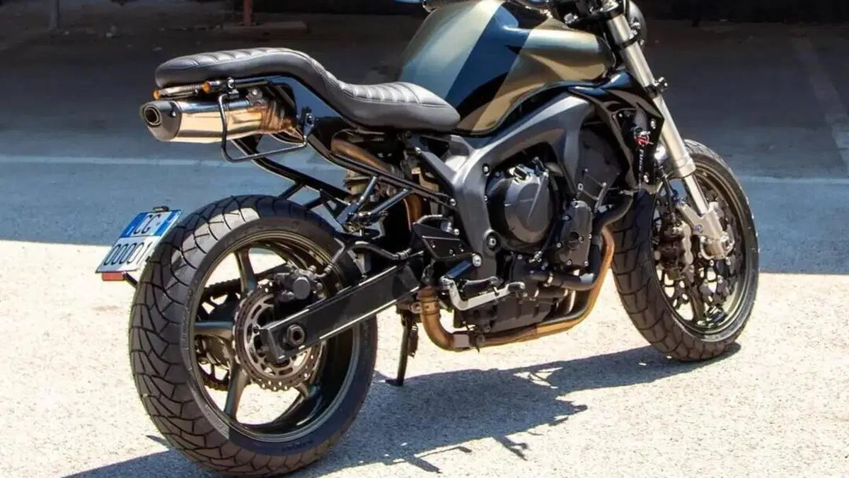 Yamaha FZ6 (2004 - 07)  (2)