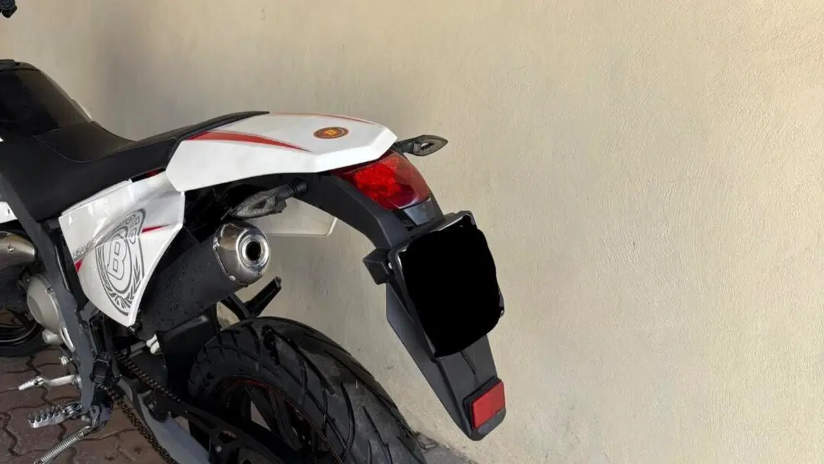 Moto B Misano 50 (2013 - 14)  (3)