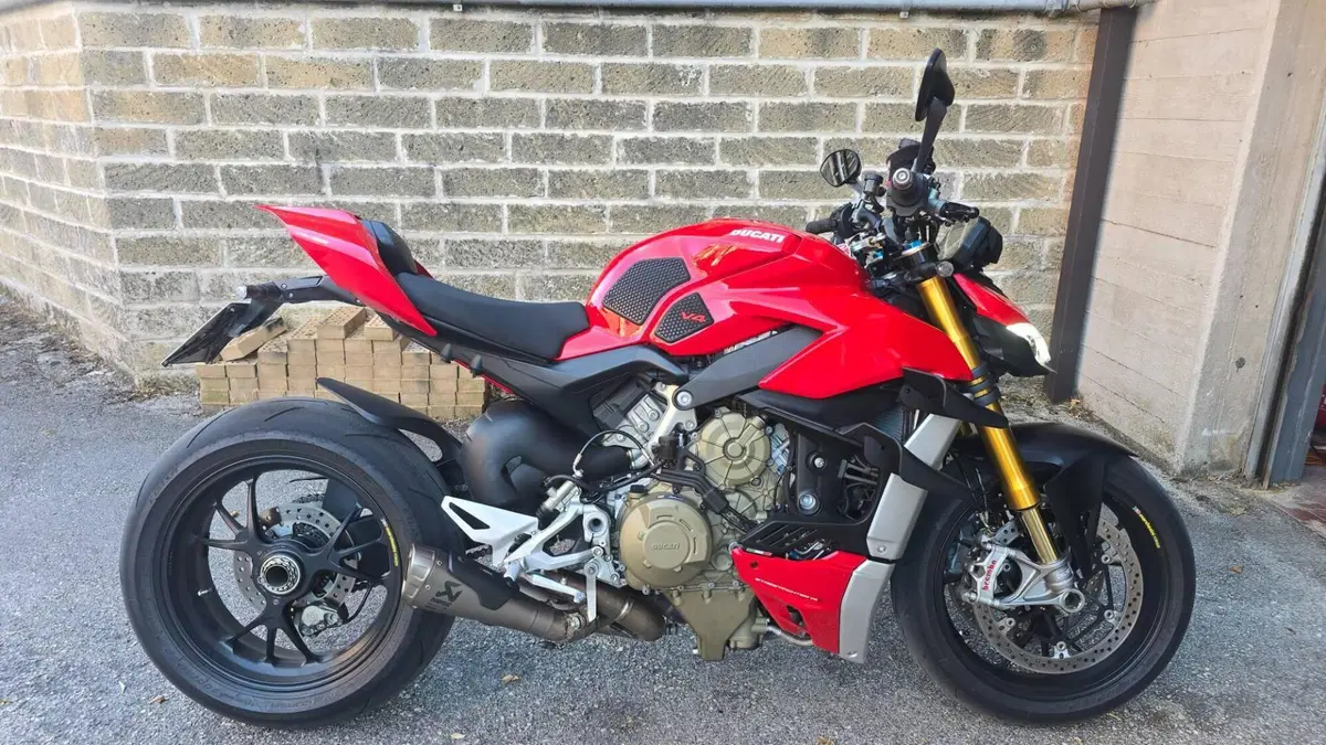 Ducati Streetfighter V4 1100 S (2021 - 22) 