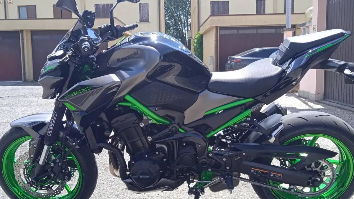 Kawasaki Z 900 (2021 - 24)  (12)