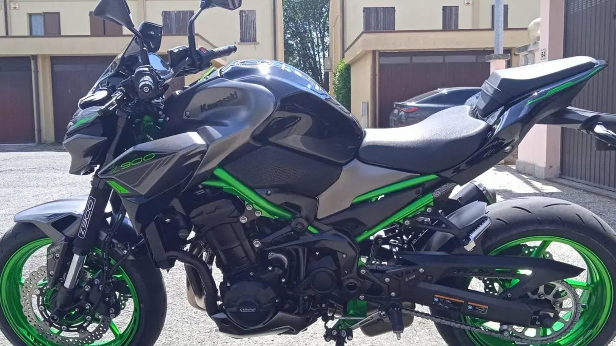 Kawasaki Z 900 (2021 - 24)  (13)