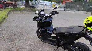 Honda X-ADV 750 DCT (2021 - 24)  (4)