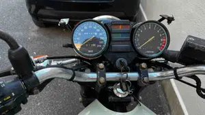 Kawasaki   (4)